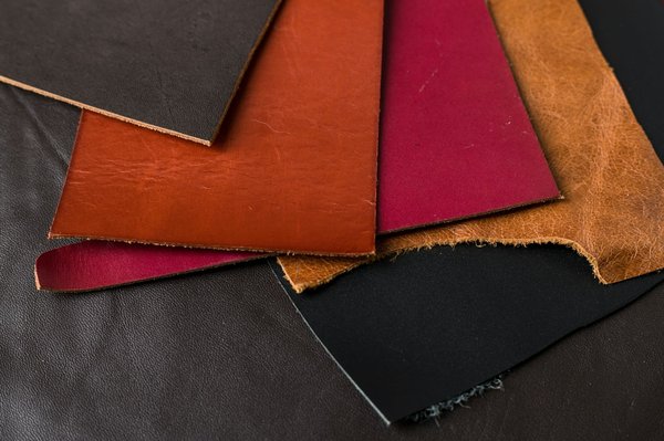 Teinture du cuir : quels sont les produits nécessaires ?