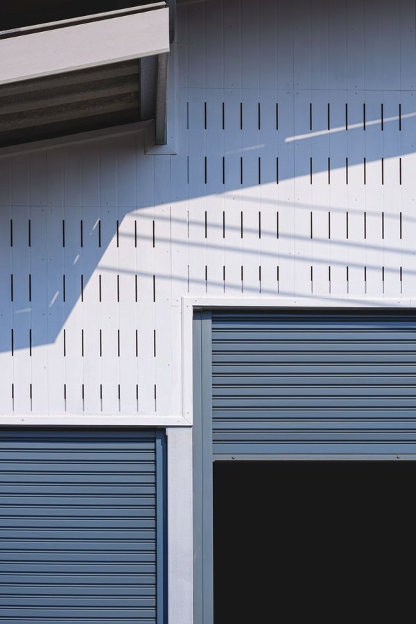 Transformez vos espaces avec des volets roulants sur mesure